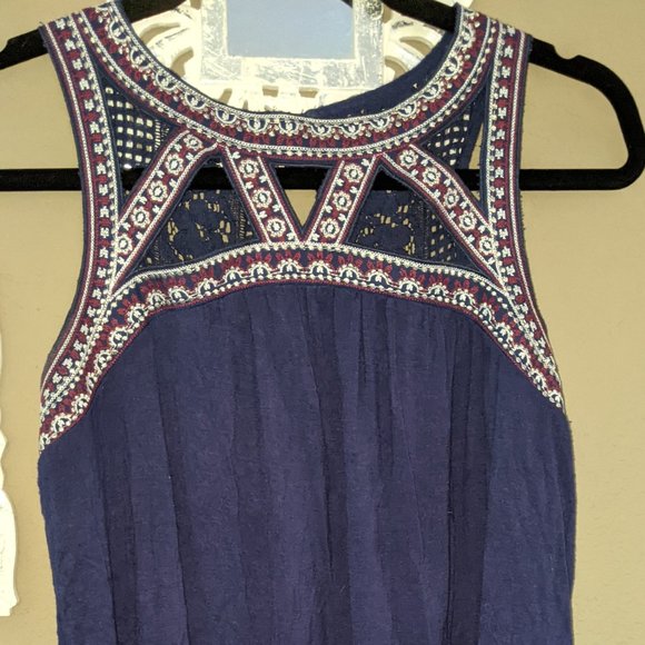 Tank Top - Picture 1 of 3
